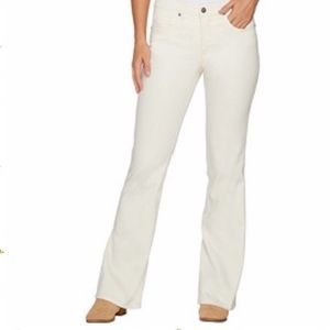 Chico’s White Corduroy Pants- Size 0.5 Reg-Size 6